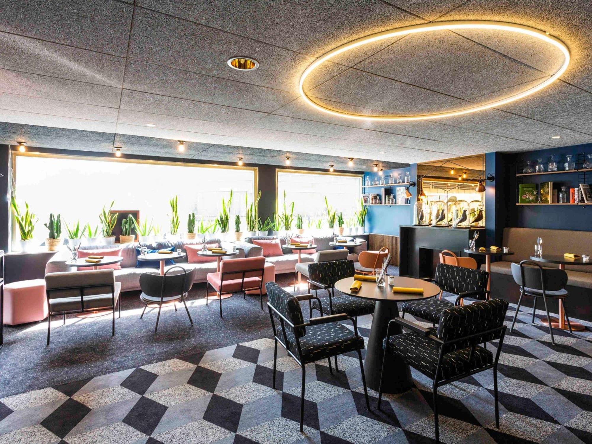 Mercure Bordeaux Centre Ville Exterior photo